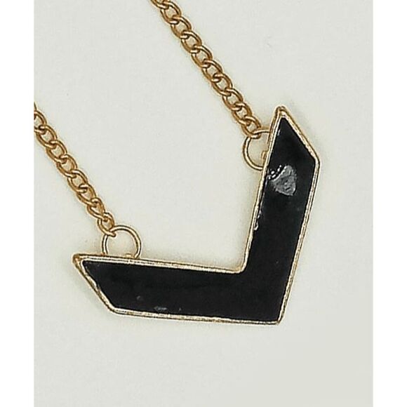 Ladies Dainty Black Arrow Necklace - Picture 2 of 3